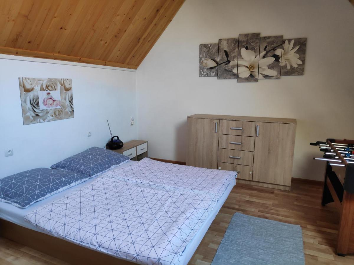 Domcek Janina Apartment Sucha Hora Ngoại thất bức ảnh